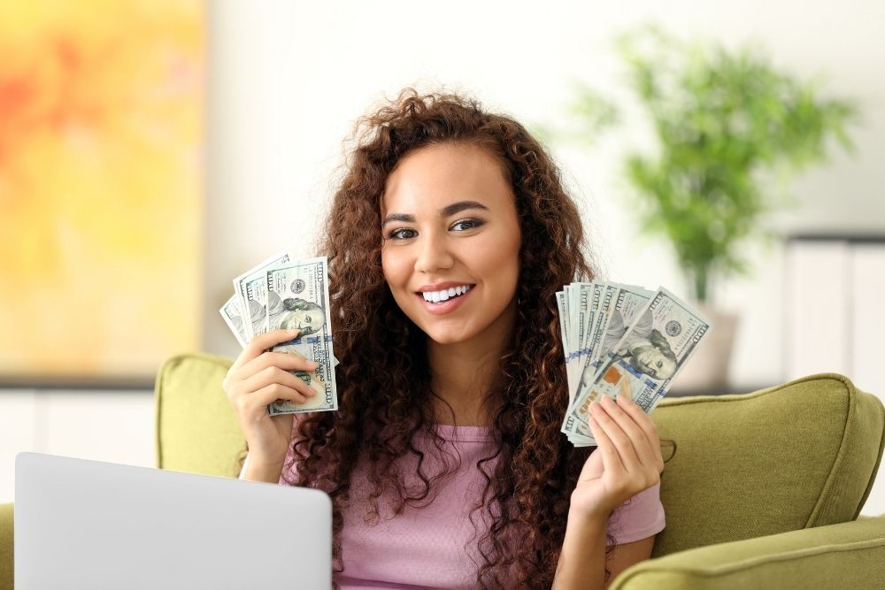 Use a internet para ganhar dinheiro em casa