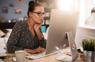 4 melhores nichos de blogs para donas de casa para ganhar dinheiro online trabalhando em casa